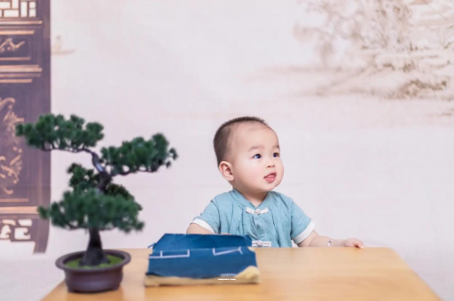 桐城宝宝喊肚子疼怎么回事